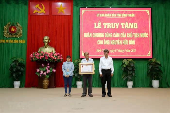 Bình Thuận: Truy tặng Huân chương Dũng cảm cho anh Nguyễn Hữu Đốn