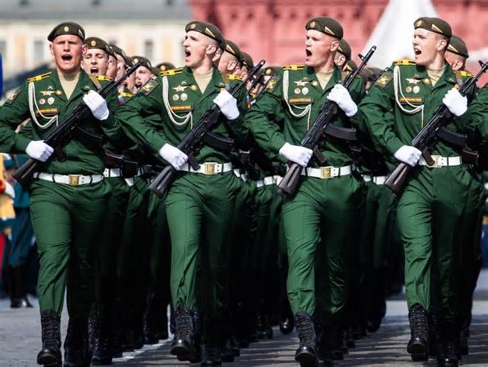 Nga nâng giới hạn tuổi nghĩa vụ quân sự lên 30