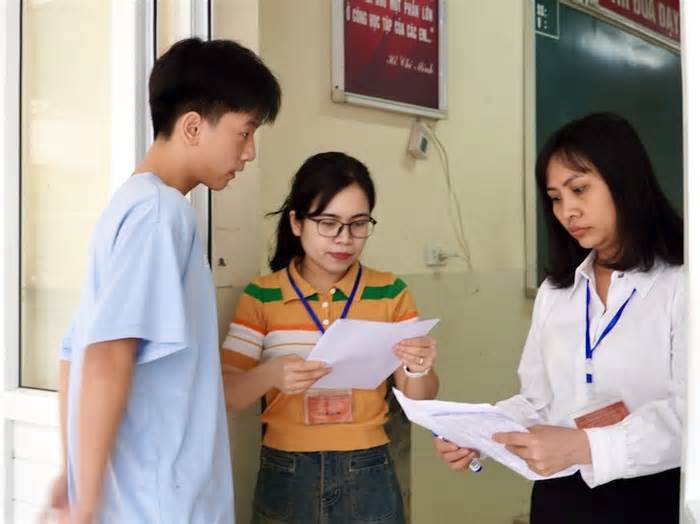 147 học sinh trúng tuyển bổ sung vào lớp 10 tại Hà Nội