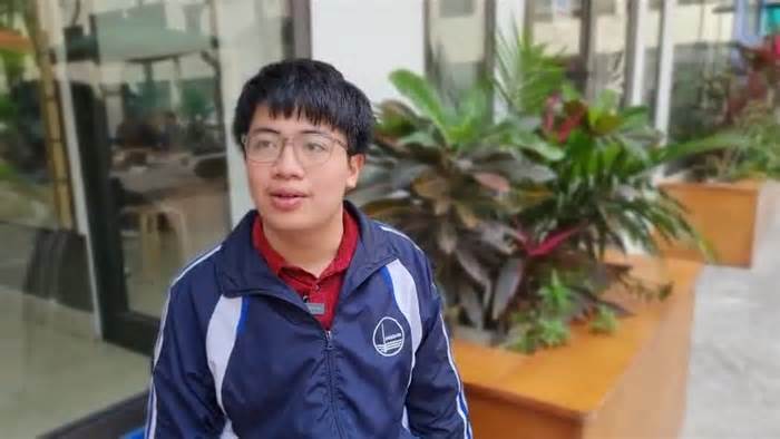 Học sinh Việt Nam giành 2 huy chương Vàng Olympic Vật lý Quốc tế 2023