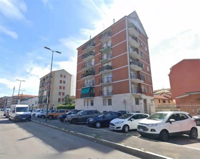 Chết vì bị người nhảy lầu rơi trúng