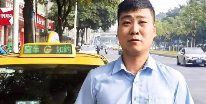 Tài xế taxi nỗ lực tìm khách để trả lại tiền vì bị chuyển nhầm 24.000 USD
