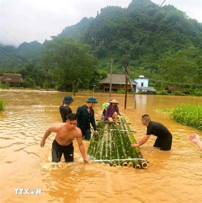 Mưa lũ gây thiệt hại lớn về người, tài sản tại nhiều địa phương