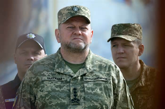 Ukraine có thể đã báo cho Mỹ kế hoạch sa thải tư lệnh quân đội