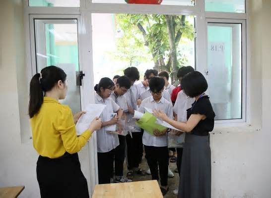 Đáp án đề thi môn Toán vào lớp 10 tỉnh Quảng Ninh năm 2024