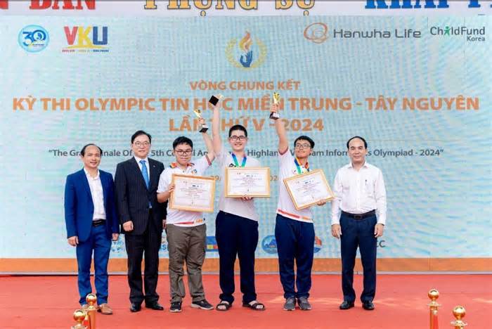 Hanwha Life đồng hành cùng Olympic Tin học năm 2024