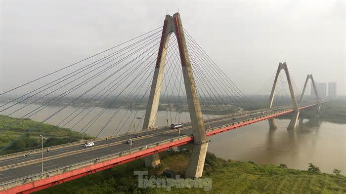 Khám phá Cầu Nhật Tân - Cây cầu thép dây văng lớn nhất Việt Nam