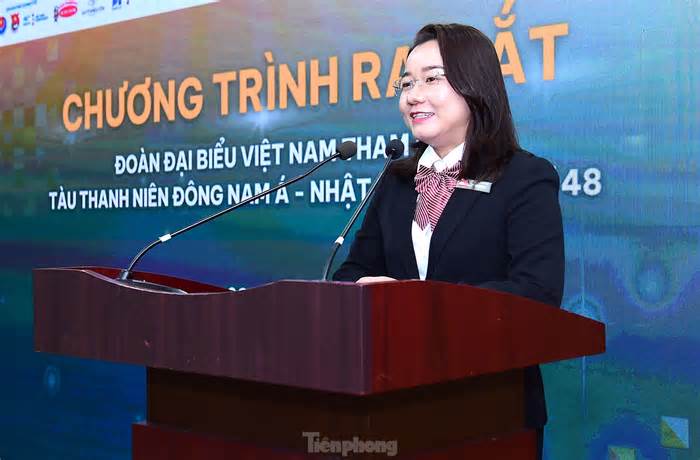 Đoàn đại biểu Việt Nam trình diễn màn cổ động và giới thiệu quốc gia trên Tàu Thanh niên Đông Nam Á - Nhật Bản 2024