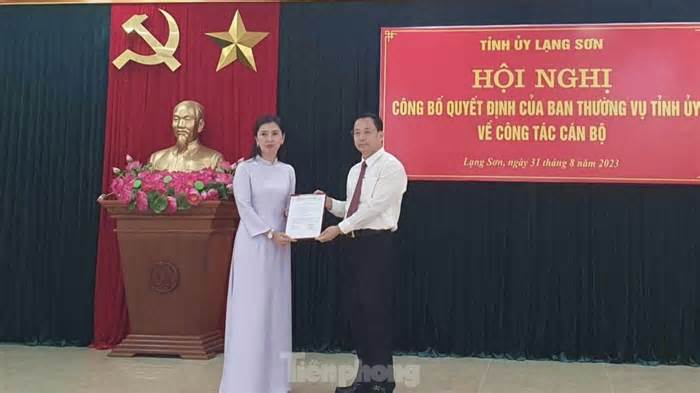 Nữ Phó Chủ tịch UBND tỉnh Lạng Sơn làm Bí thư huyện