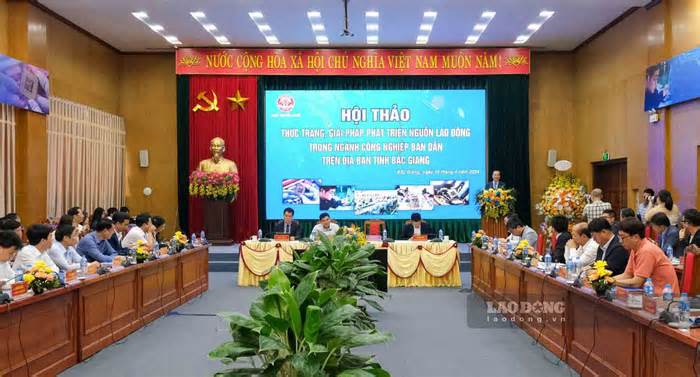 Doanh thu 18.000 tỉ đồng, Bắc Giang 'khát' lao động ngành công nghiệp bán dẫn