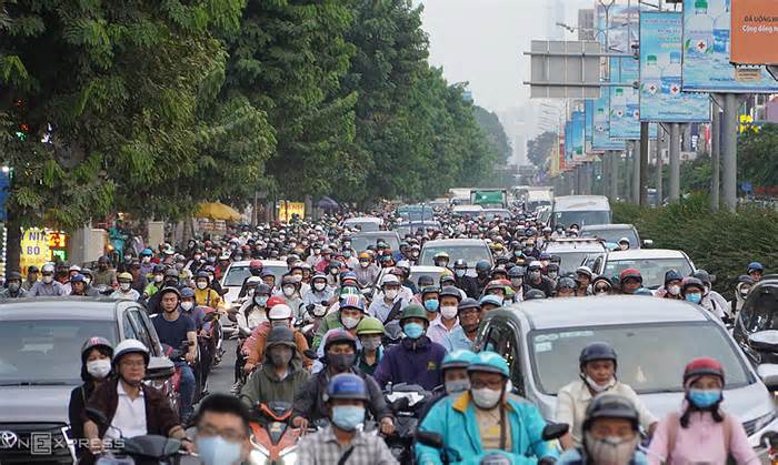 Nghiên cứu làm đường trên cao giảm ùn tắc khu vực Tân Sơn Nhất