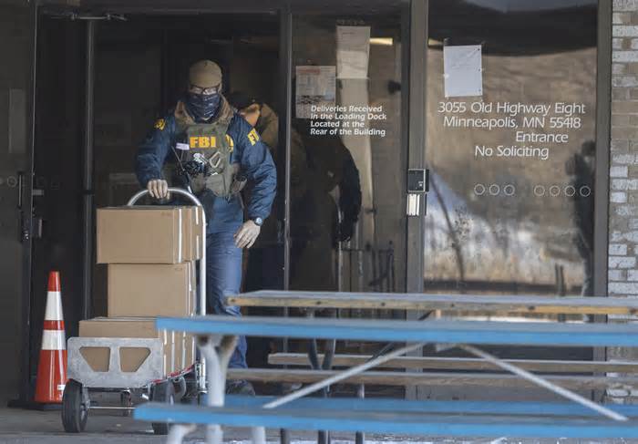 Nhân viên FBI trộm gần 1 triệu USD tiền số ở Nga