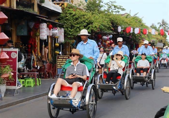Thay đổi chính sách visa để du lịch Việt Nam cất cánh