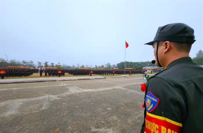 Gần 800 chiến sỹ nghĩa vụ bước vào khóa huấn luyện tại Trung đoàn Cảnh sát Cơ động Bắc Trung Bộ