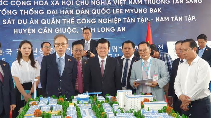 Cựu Tổng thống Hàn Quốc Lee Myung Bak thăm và làm việc tại Long An