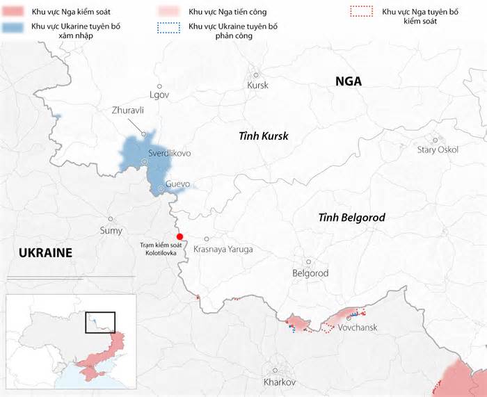 Khoảnh khắc thiết giáp Ukraine lao vào trạm kiểm soát ở biên giới với Nga