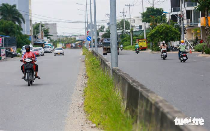 Đường 2,5km ở Thủ Đức làm 7 năm chưa xong vì chồng lấn ranh dự án