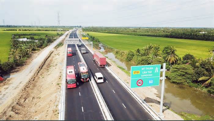 Cao tốc Mỹ Thuận - Cần Thơ tăng vốn gần 999 tỉ đồng