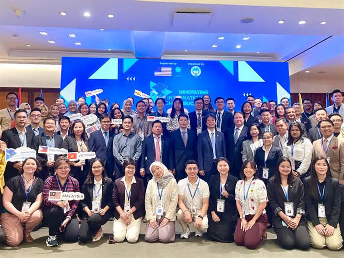 75 thủ lĩnh trẻ Đông Nam Á gặp tại Việt Nam bàn đổi mới giáo dục