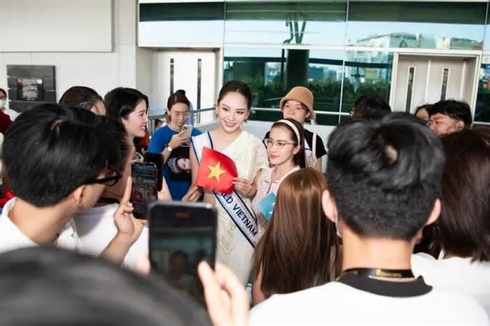 Hoa hậu Mai Phương mang 140 kg hành lý sang Ấn Độ dự thi Miss World 71