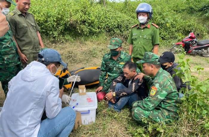 Khởi tố người đàn ông vượt biên mua ma túy