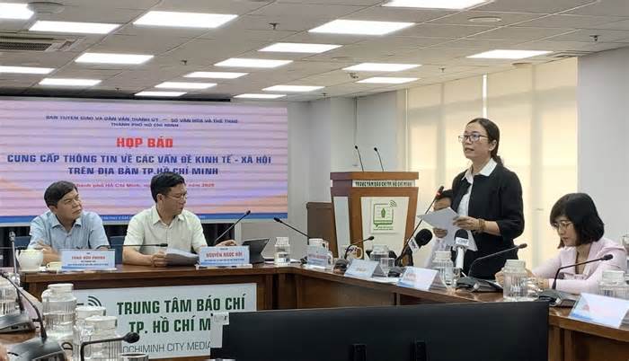 TPHCM tiếp nhận gần 80.000 hồ sơ sau 9 ngày sáp nhập đơn vị hành chính
