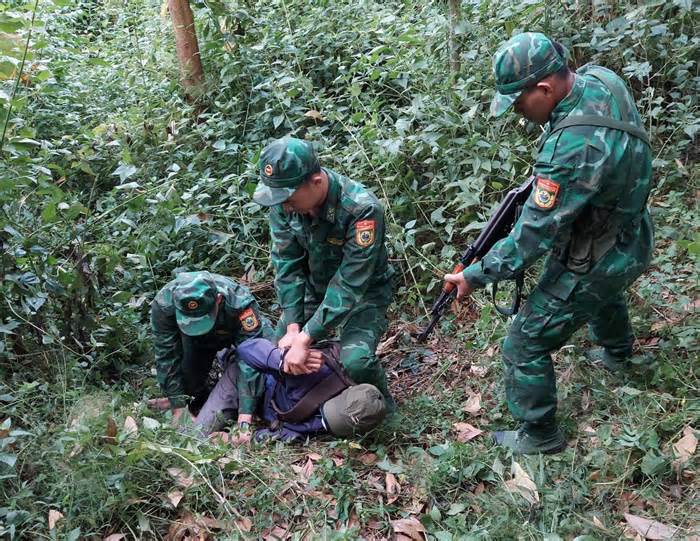 'Khắc tinh' của tội phạm ma túy ở Điện Biên