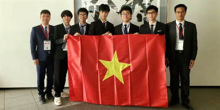 Việt Nam giành 2 huy chương vàng tại Olympic Vật lý quốc tế