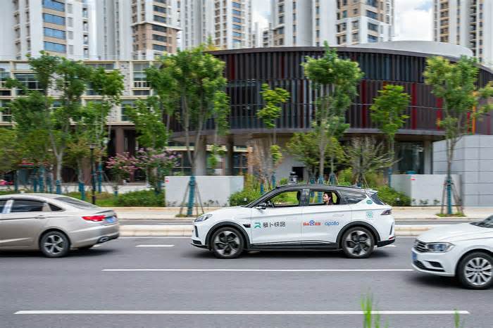 Trung Quốc thử taxi không người lái nhiều nhất thế giới