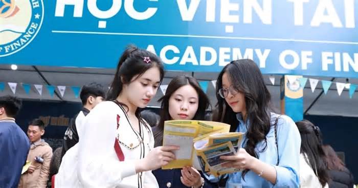 Điểm sàn, cách quy đổi điểm xét tuyển vào Học viện Tài chính năm 2025