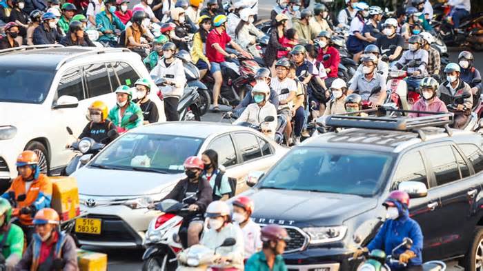 Phạt nguội lái xe máy: Rất cần để thiết lập lại trật tự giao thông