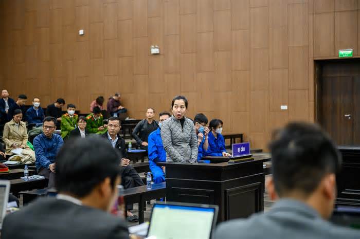 'Siêu lừa' Nguyễn Thị Hà Thành bị đề nghị án tù chung thân, ngân hàng phải trả lại tiền