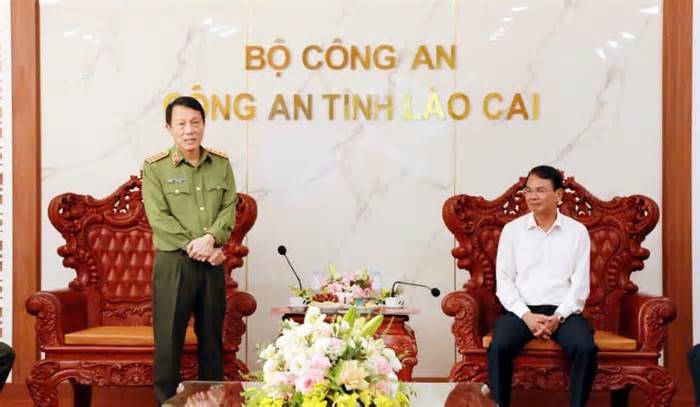 Bộ trưởng Công an làm việc tại Lào Cai