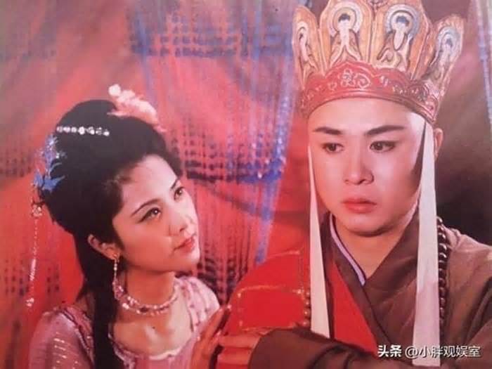 Những bí mật 'động trời' sau cảnh Tây Lương nữ vương tỏ tình với Đường Tăng