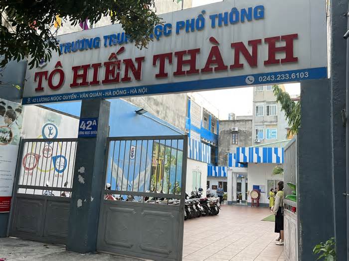 Trường tuyển 'chui' 174 học sinh: Sở GD&ĐT Hà Nội yêu cầu nhà trường xin lỗi phụ huynh