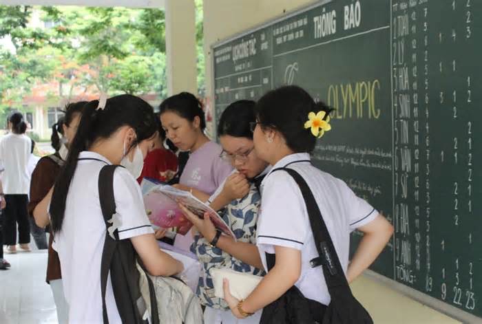 Có thêm chỉ tiêu nhưng hơn 57% học sinh ở TP Thanh Hoá không có cơ hội vào lớp 10 công lập