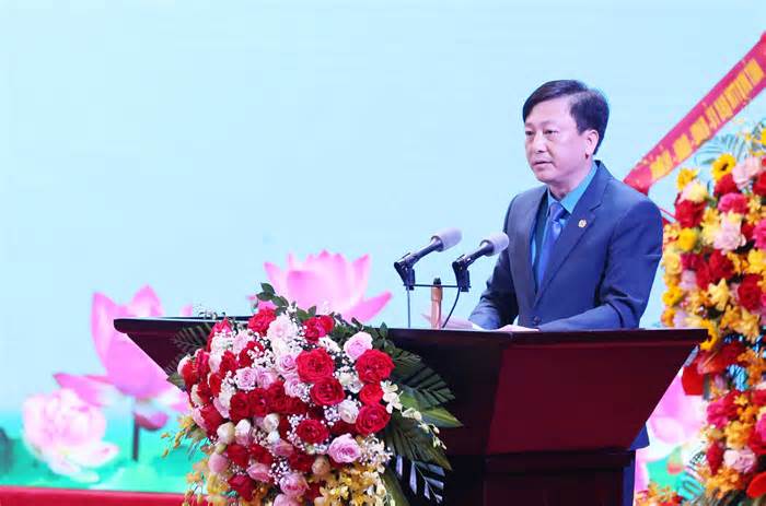 Ông Đặng Đình Chung tái đắc cử Chủ tịch LĐLĐ tỉnh Lào Cai nhiệm kỳ 2023-2028