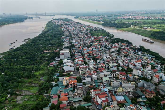 Hiện trạng cụm dân cư bãi giữa sông Hồng được xác định dễ sạt lở cần di dời