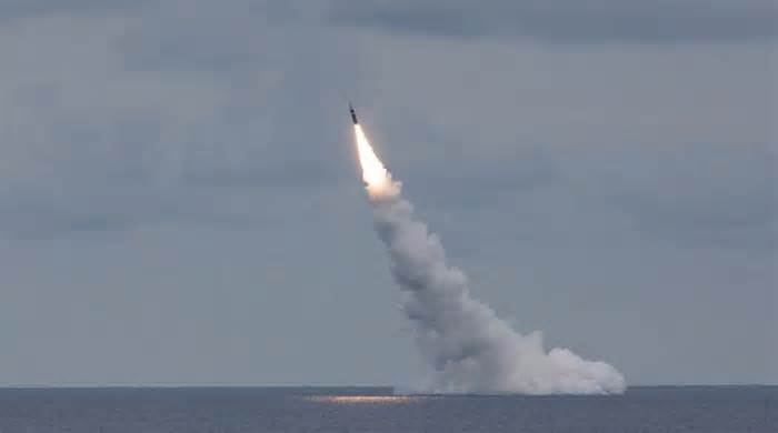 Nga phóng thử tên lửa hành trình từ tàu ngầm trên biển Nhật Bản