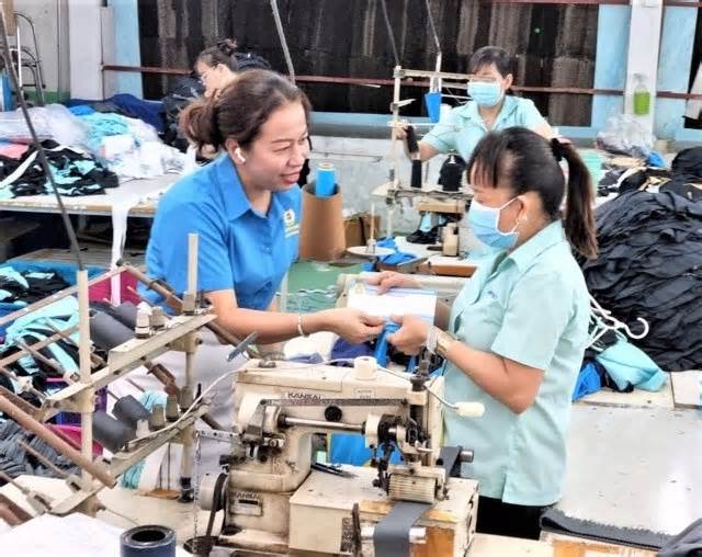 Nhiều đoàn viên công đoàn sẽ được miễn đóng đoàn phí từ 1.7.2025