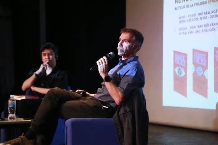 Nhà văn Pháp Franck Thilliez: Viết sách như leo đỉnh Everest