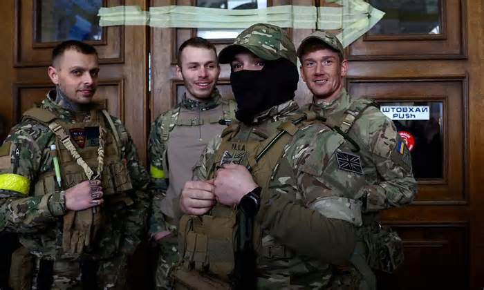 Những tay súng nước ngoài vỡ mộng khi tham chiến ở Ukraine