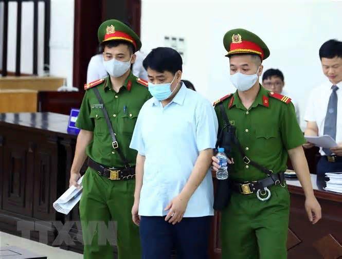 Ngày 25/8, xét xử bị cáo Nguyễn Đức Chung vụ nâng khống giá cây xanh