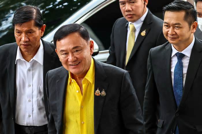 Ông Thaksin chờ giấy chứng nhận vô tội