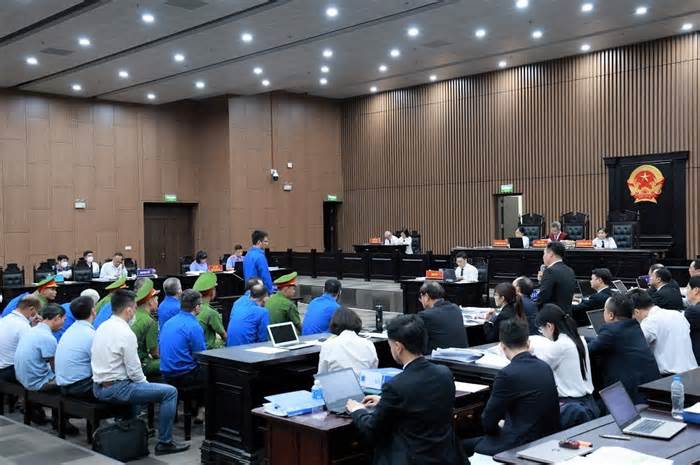 Tranh cãi 'một sai phạm bị xét xử hai lần' trong vụ cao tốc Đà Nẵng - Quảng Ngãi