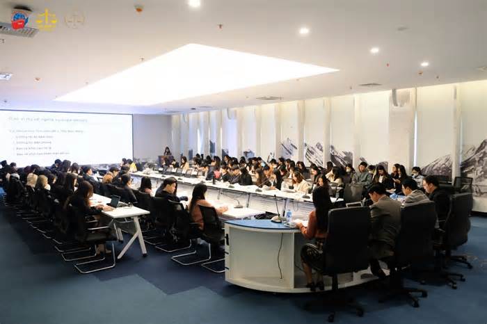 Vai trò của các cơ quan tài phán quốc tế đối với sự phát triển của Luật Quốc tế