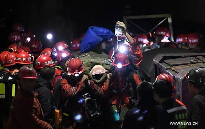 Sập mỏ than Trung Quốc: Hơn 50 người đang mắc kẹt