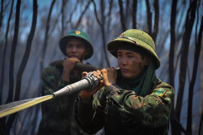 Hơn 40.000 hộ dân được bộ đội Kiên Giang hỗ trợ khắc phục sau thiên tai