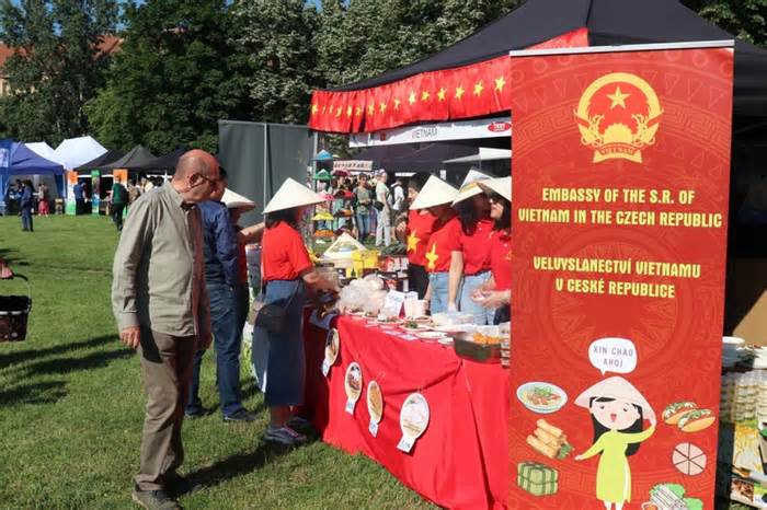 Việt Nam tham dự lễ hội ẩm thực và văn hoá lớn nhất Prague