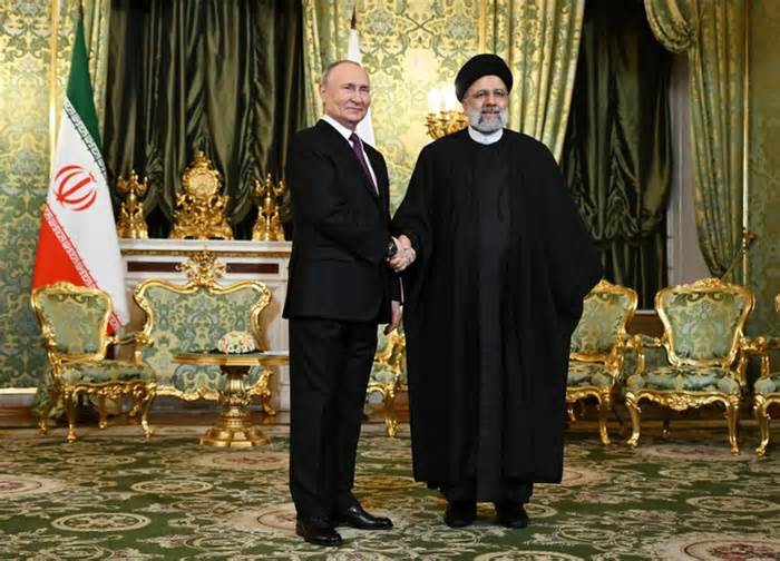 Tổng thống Iran thiệt mạng, ông Putin điện đàm ngay với tổng thống tạm quyền